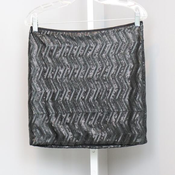 Free People Black Sequin Mini Skirt – Size M - Picture 1 of 7